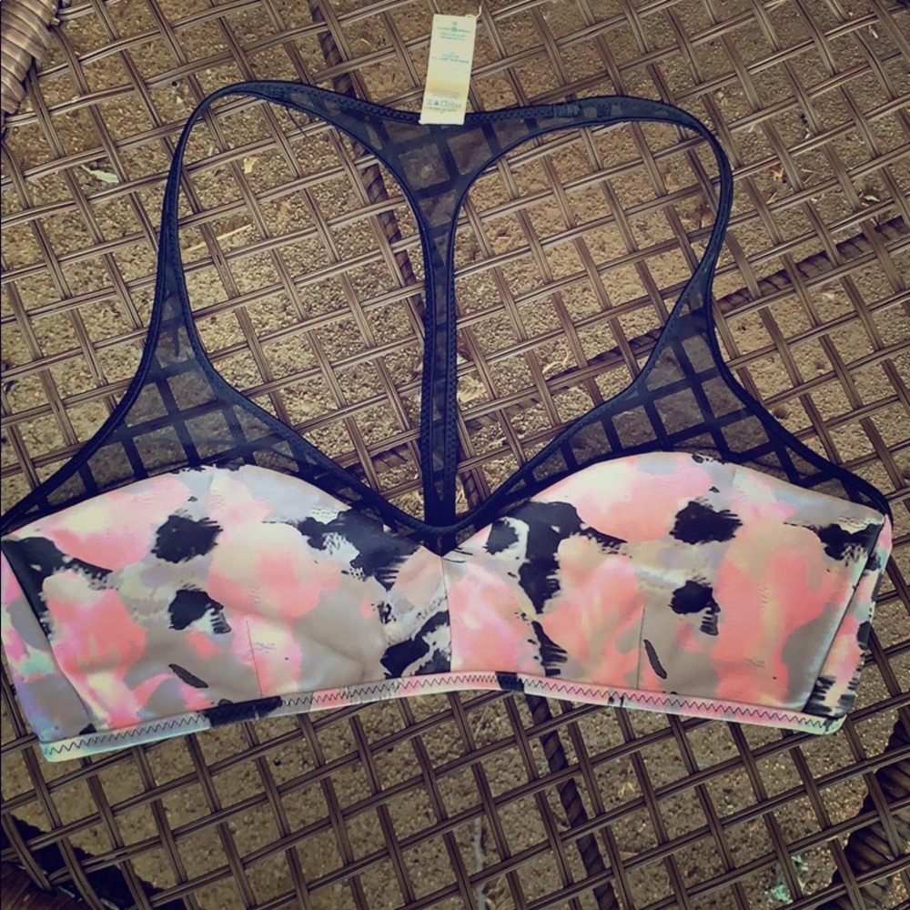 Lululemon swim top